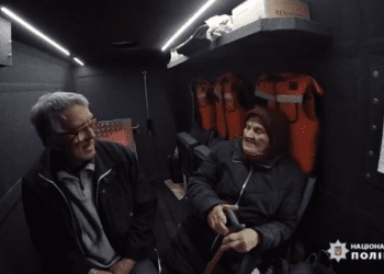 “Білі янголи” продовжують рятувати мирних мешканців: ще четверо евакуйованих з Краснопільщини