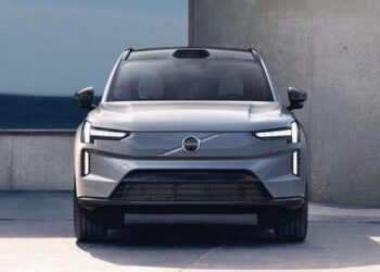 Інтер’єр як стильна вітальня: Volvo EX90 отримав престижну нагороду за дизайн (ФОТО)