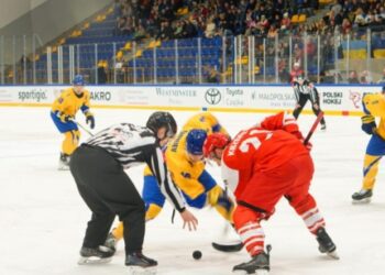 Збірна України з хокею поступилася в овертаймі Польщі у другому контрольному матчі за два дні