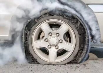 Експерт пояснив, чому їзда на зношених шинах небезпечна для життя