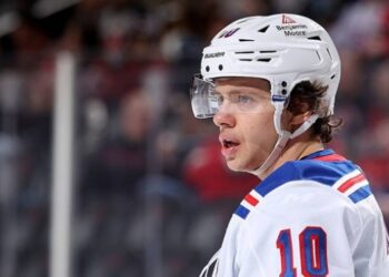 Російського хокеїста із НХЛ звинуватили у сексуальному насильстві