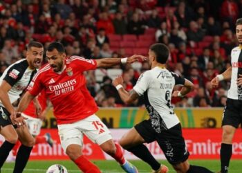 Бенфіка з Трубіним у результативному матчі обіграла вдома Фаренсе