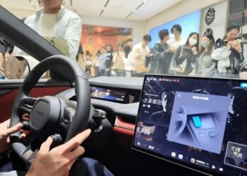 Ваша машина шпигує за вами: на військових об’єктах Британії забороняють китайські електромобілі