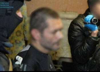 У Сумах судитимуть чоловіка, який на замовлення підпалював будівлі ТЦК та автомобілі військових