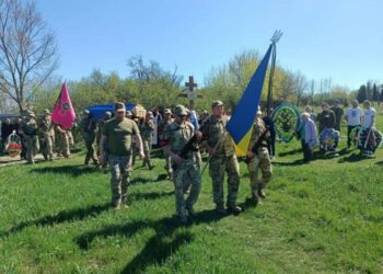 Сумська громада попрощалась із Сергієм Усиком та Геннадієм Слепньовим