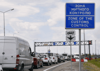 Тимчасове ввезення авто під час війни: як уникнути штрафів