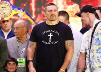 Дюбуа штовхнув Усика під час зйомок рекламних матеріалів бою