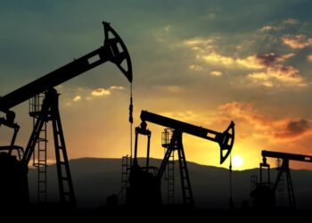 Ціни на нафту почали зростати після стрімкого падіння, – Reuters