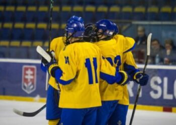 Збірна України U-18 з хокею впевнено обіграла Австрію на чемпіонаті світу-2025 у дивізіоні 1А