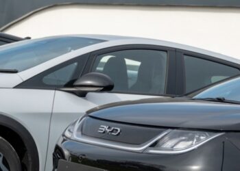 В Україні обвалився попит на китайські авто