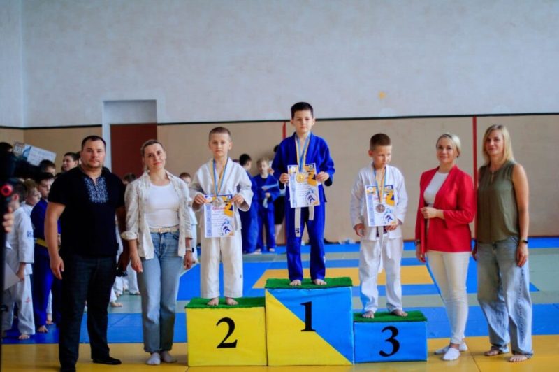 Яскравим підсумковим турніром завершили тренувальний рік вихованці Шосткинської федерації дзюдо (+фото)