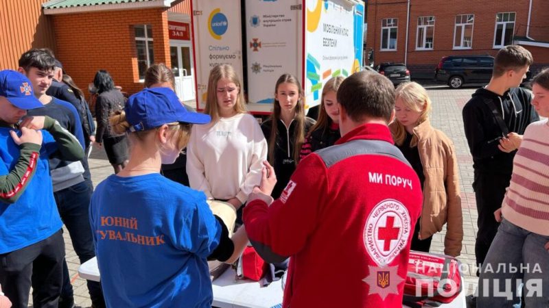 Мобільний клас безпеки завітав до Конотопа