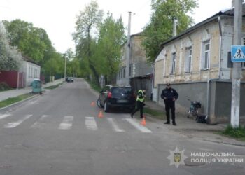 На Шосткинщині розслідують ДТП із постраждалою велосипедисткою