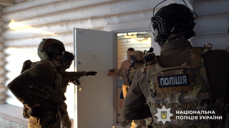 Ошукали іноземців на мільйони: Нацполіція викрила міжнародну шахрайську мережу псевдоінвесторів