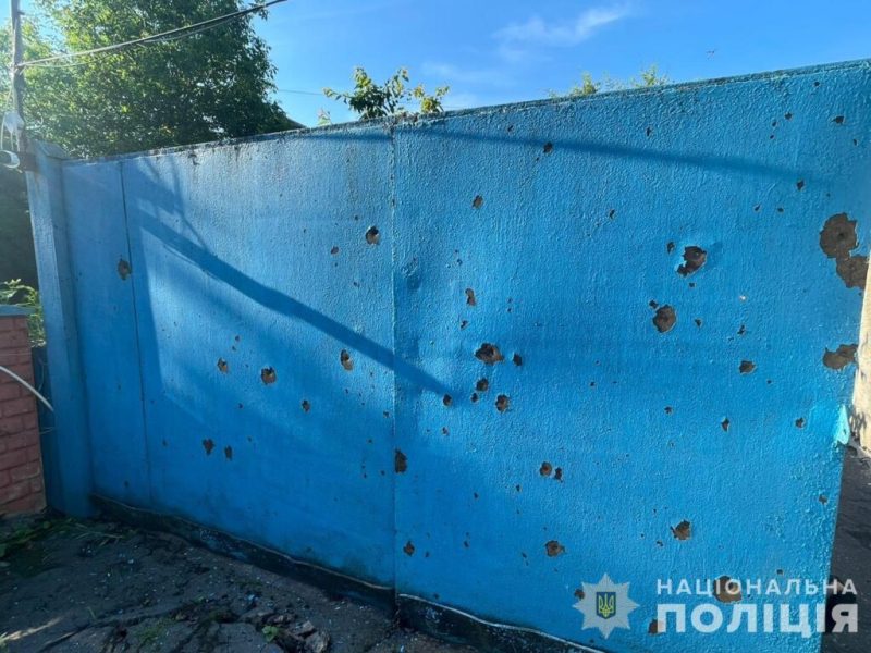 Поліцейські Сумщинини показали фото наслідків ворожих обстрілів за минулу добу