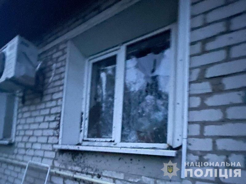 Поліцейські Сумщинини показали фото наслідків ворожих обстрілів за минулу добу