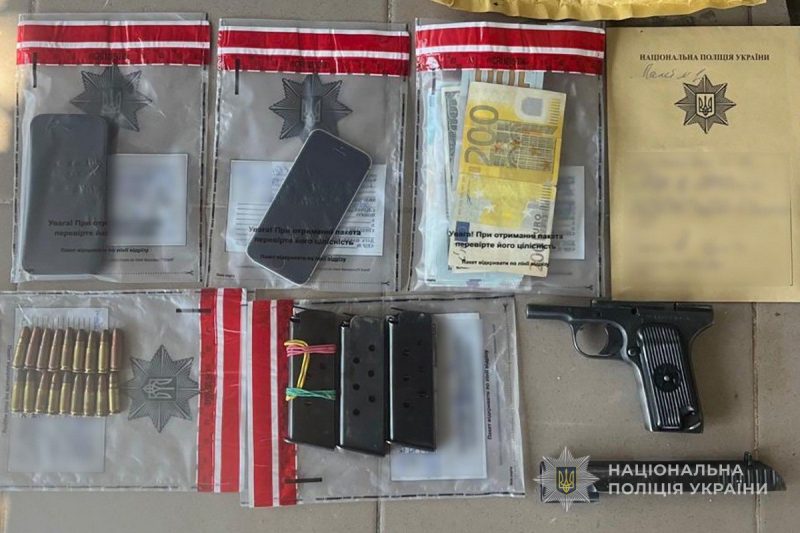 Поліція спільно з СБУ врятували заручницю в Охтирці: зловмисник погрожував підірвати гранату