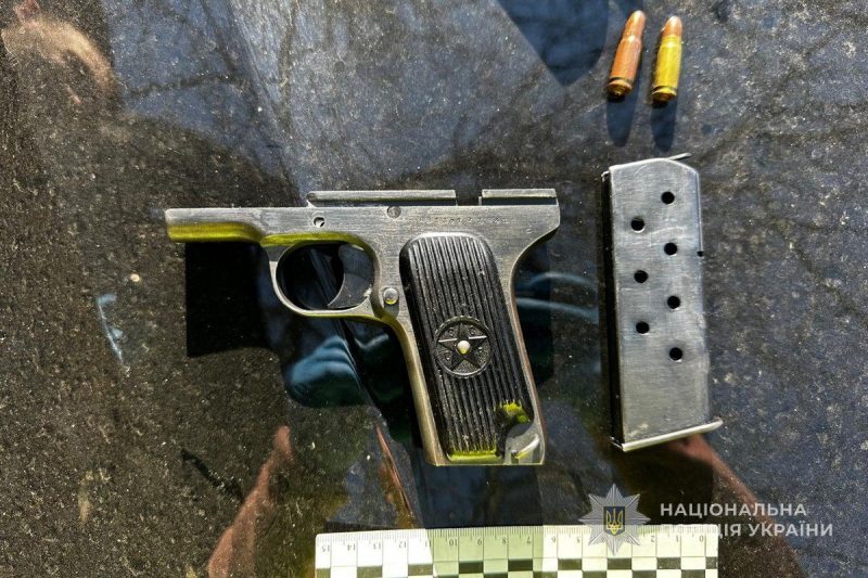 Поліція спільно з СБУ врятували заручницю в Охтирці: зловмисник погрожував підірвати гранату