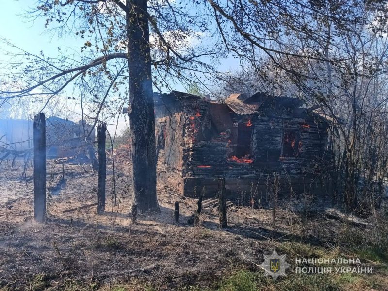 Росіяни знищили 9 житлових будинків на прикордонні Шосткинського району