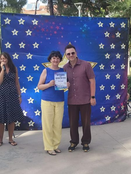 Шосткинський театральний колектив “Дзеркало” повернувся з Міжнародного конкурсу “Зірки Греції”і привіз с собою 14 призових місць