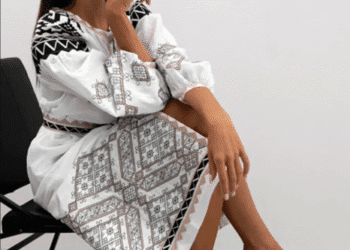 ТОП 5 сучасних візерунків на жіночих вишитих сукнях та їхнє значення