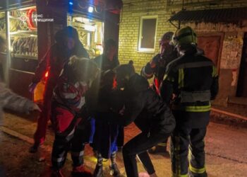 У Конотопі під час пожежі врятовано чотирьох осіб, двоє загинули