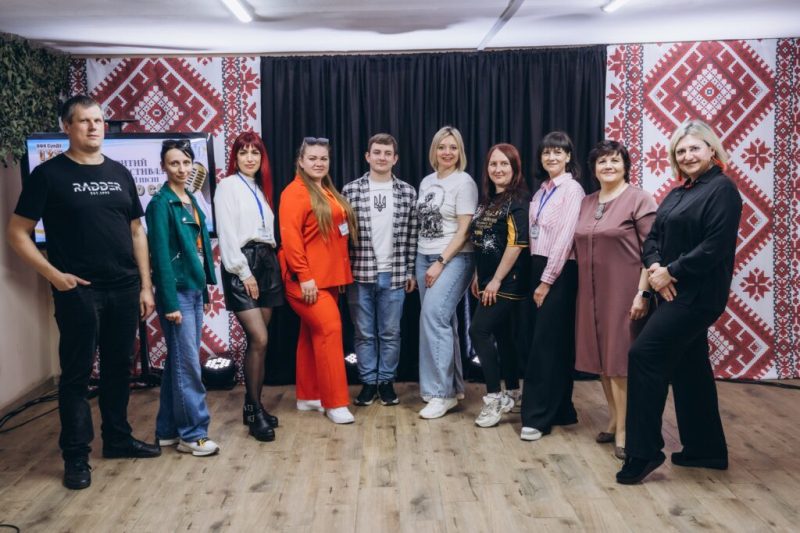 У Конотопі відбувся пісенний фестиваль-конкурс “Від серця до серця”