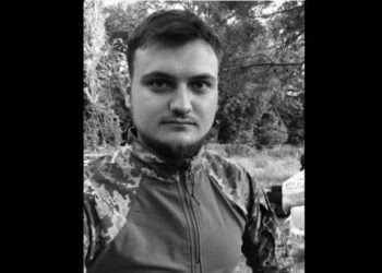 У Сумах попрощалися із військовим капеланом Олексієм Кузнецовим