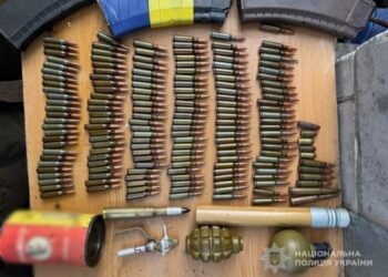 У жителя Конотопщини поліція виявила та вилучила небезпечні боєприпаси