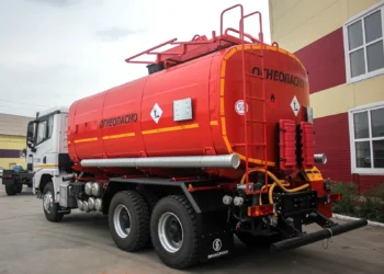 автотопливозаправщик