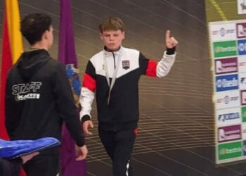 ВІДЕО. Юний український каратист відмовився від фото з представником рф