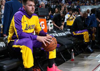 ВІДЕО. Лука Дончич розплакався на грі з Далласом. Відома причина