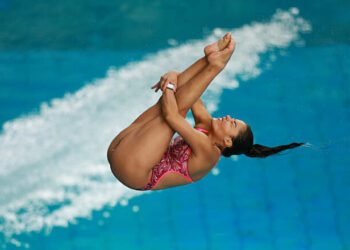 ВІДЕО. Мексиканка виконала найскладніший стрибок у воду в історії спорту