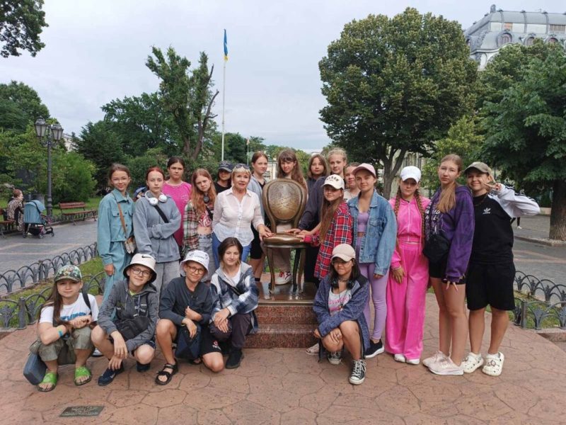 Вихованці Шосткинського ансамблю &ldquo;Любисток&rdquo; отримали Гран-прі на Міжнародному фестивалі у Болгарії та завоювали серця всіх учасників конкурсу (+відео)