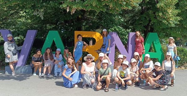 Вихованці Шосткинського ансамблю &ldquo;Любисток&rdquo; отримали Гран-прі на Міжнародному фестивалі у Болгарії та завоювали серця всіх учасників конкурсу (+відео)