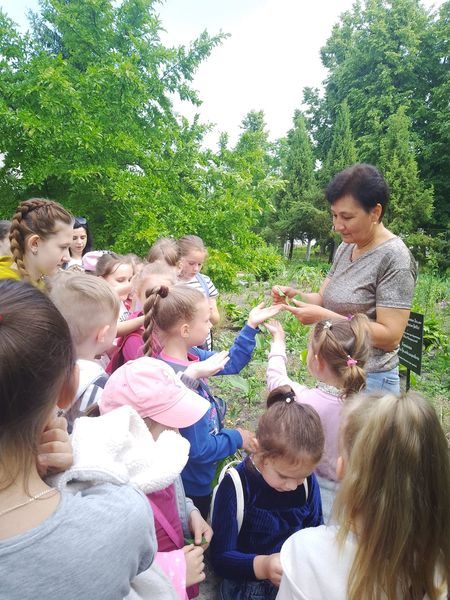 Вихованці Шосткинського театру “Мікс” завітали у гості до ЕкоЦентру Сергія Корнієнка