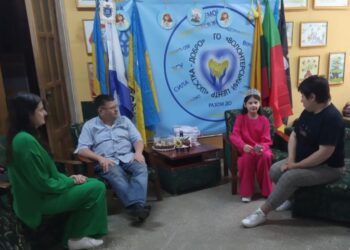 Волонтерський центр відвідала юна шосткинка “Міні-міс Україна 2024”: поділилася враженнями про перемогу та подякувала захисникам (+ відео)