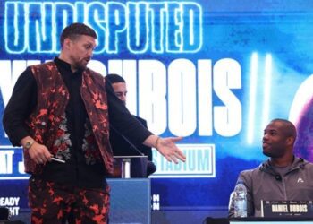 Найбільша помилка: Брієдіс попереджає Усика перед боєм із Дюбуа