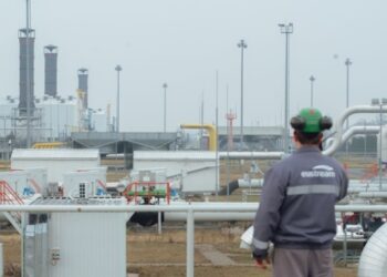 BBC: Захід заплатив РФ більше, ніж допоміг Україні