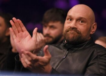 Менеджер Ф’юрі: Тайсон підготується до третього бою з Усиком