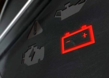 Як відкрити авто, якщо сів акумулятор