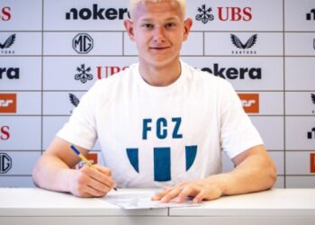 Цюрих підписав професійний контракт з 18-річним українським голкіпером Морозовим