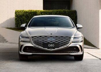 Чотири версії на вибір: Hyundai представив новий Genesis G80 2026