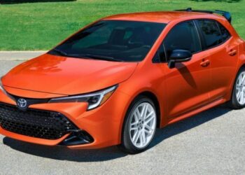 Toyota представила лімітовану Corolla FX Edition (ФОТО)