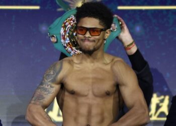 Шакур і Сепеда провели дуель поглядів перед майбутнім поєдинком