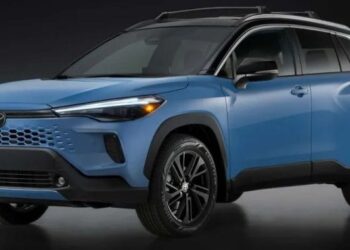 Бюджетний кросовер Toyota 2026 року показали на нових фото