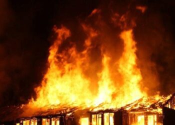 Три оселі знищені у селі Білокопитове Глухівської громади через ворожі обстріли