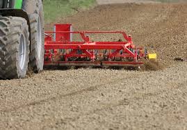 Аграрії Сумщини можуть отримати до двох тонн добрив від USAID АГРО