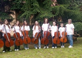 Ансамбль Шосткинської дитячої школи мистецтв переміг на Всеукраїнському фестивалі-конкурсі