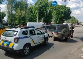 Не надала переваги в русі: у Сумах водійка Toyota вчинила ДТП